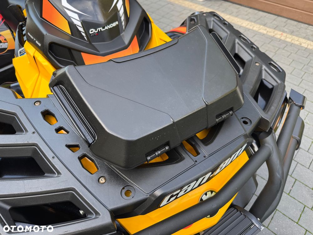 Can-Am Outlander - 20