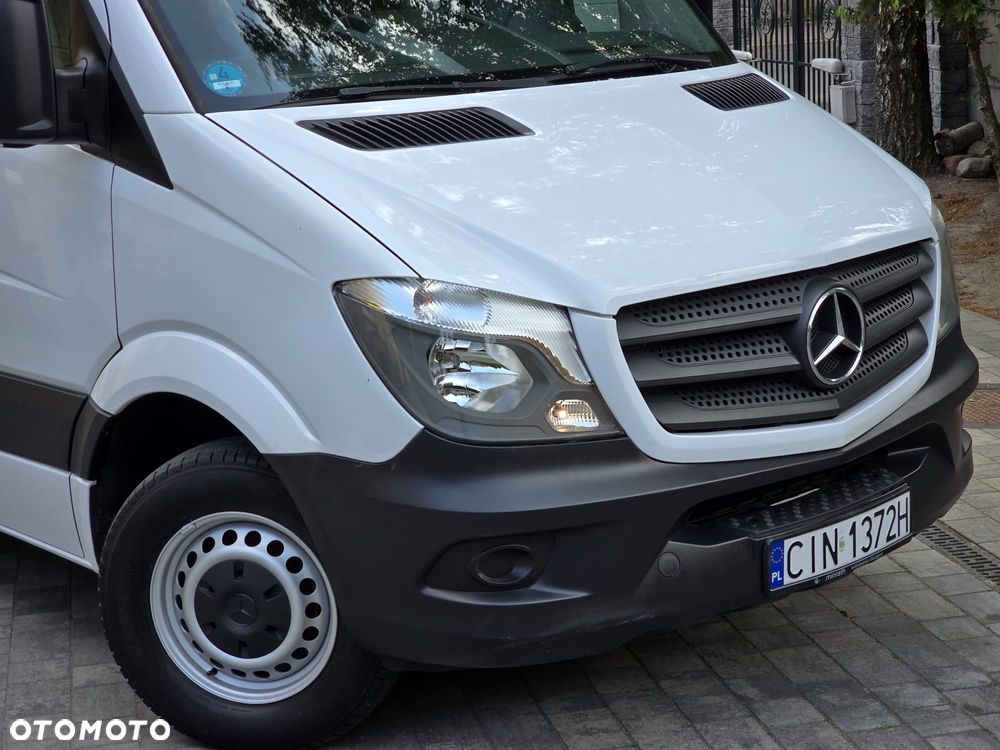 Mercedes-Benz Sprinter - 3