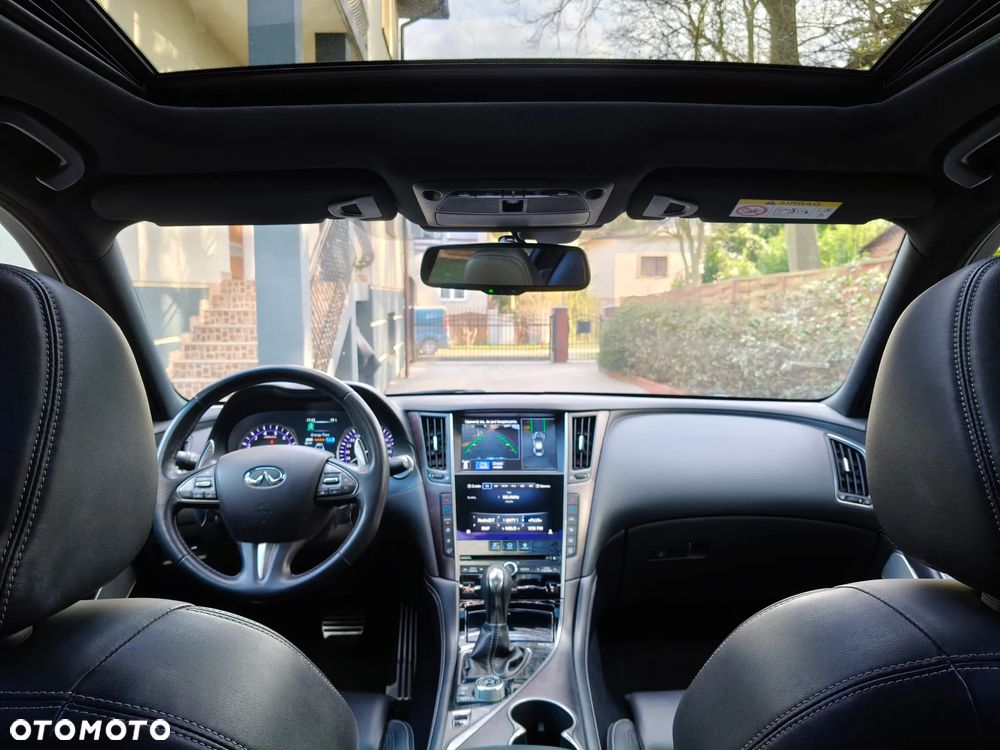 Infiniti Q50 Hybrid AWD Premium - 29