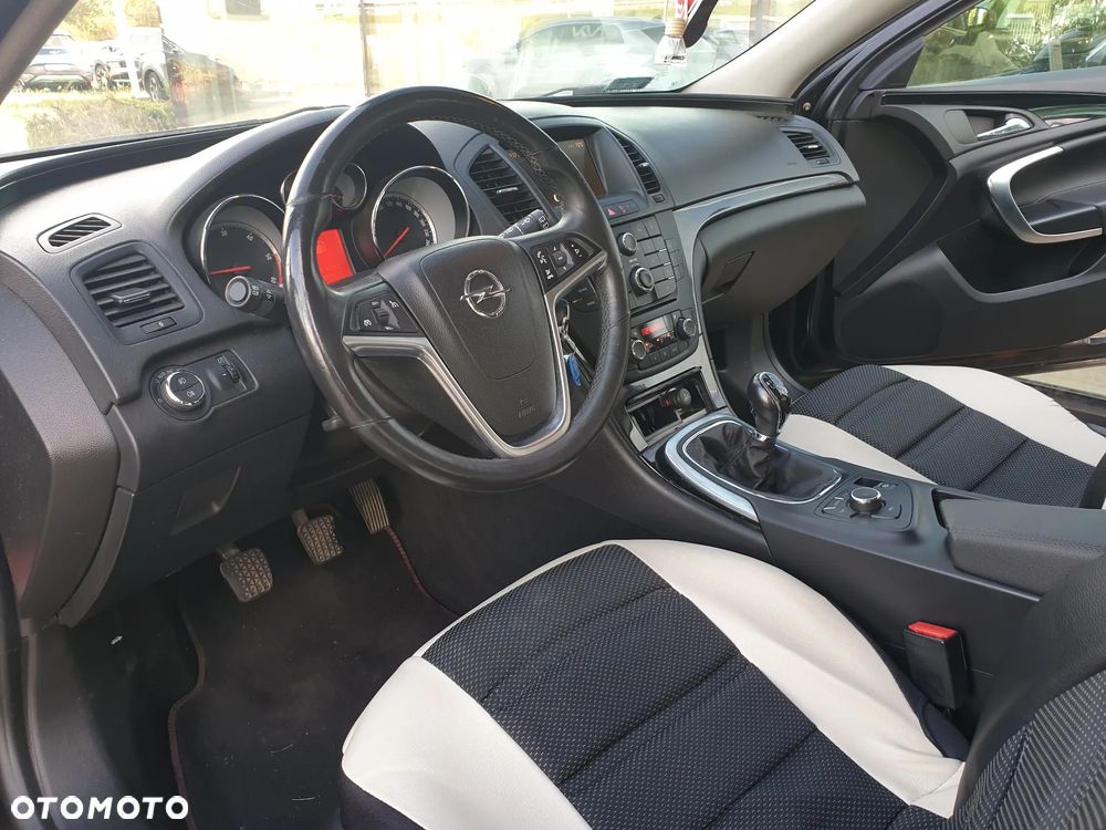 Opel Insignia 2.0 CDTI Cosmo - 9