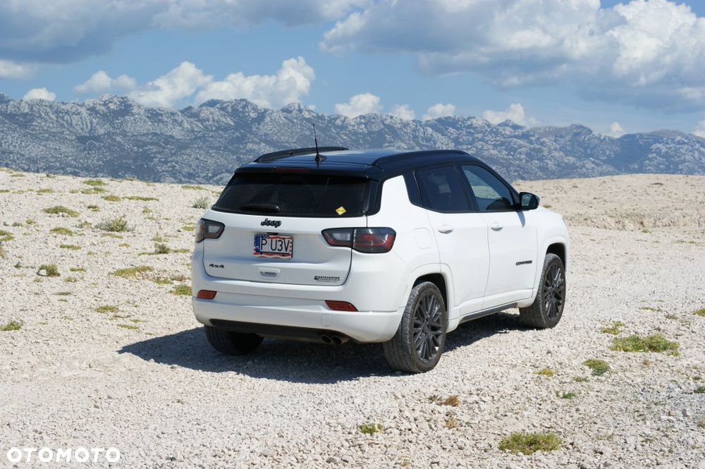 Jeep Compass - 18