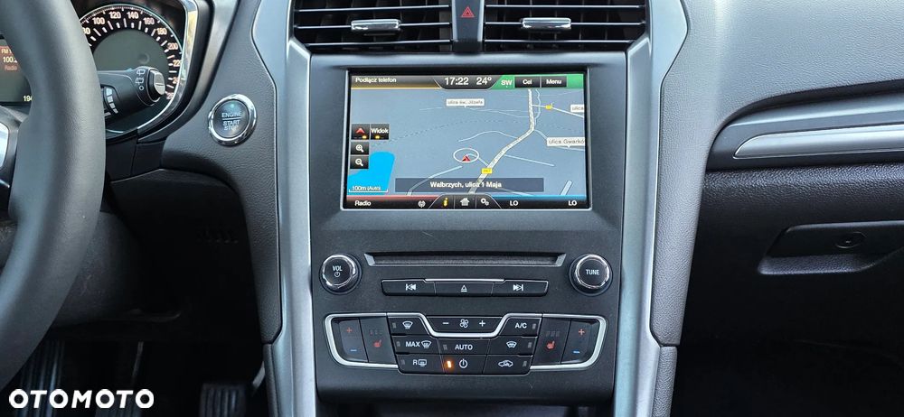 Ford Mondeo - 12