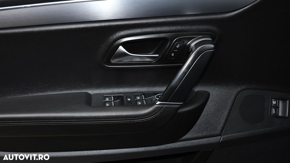 Volkswagen Passat CC - 18