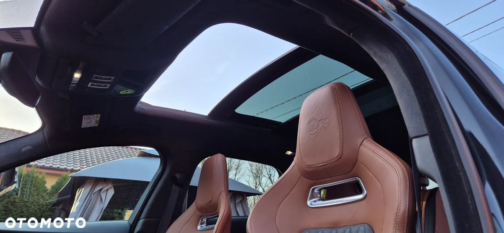 Jaguar F-Pace 5.0 V8 P550 AWD SVR - 31