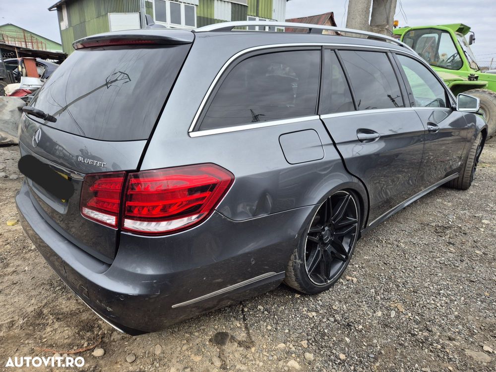 Dezmembram Mercedes E Klass W212 Break 2015 2.2cdi OM651924 - 4