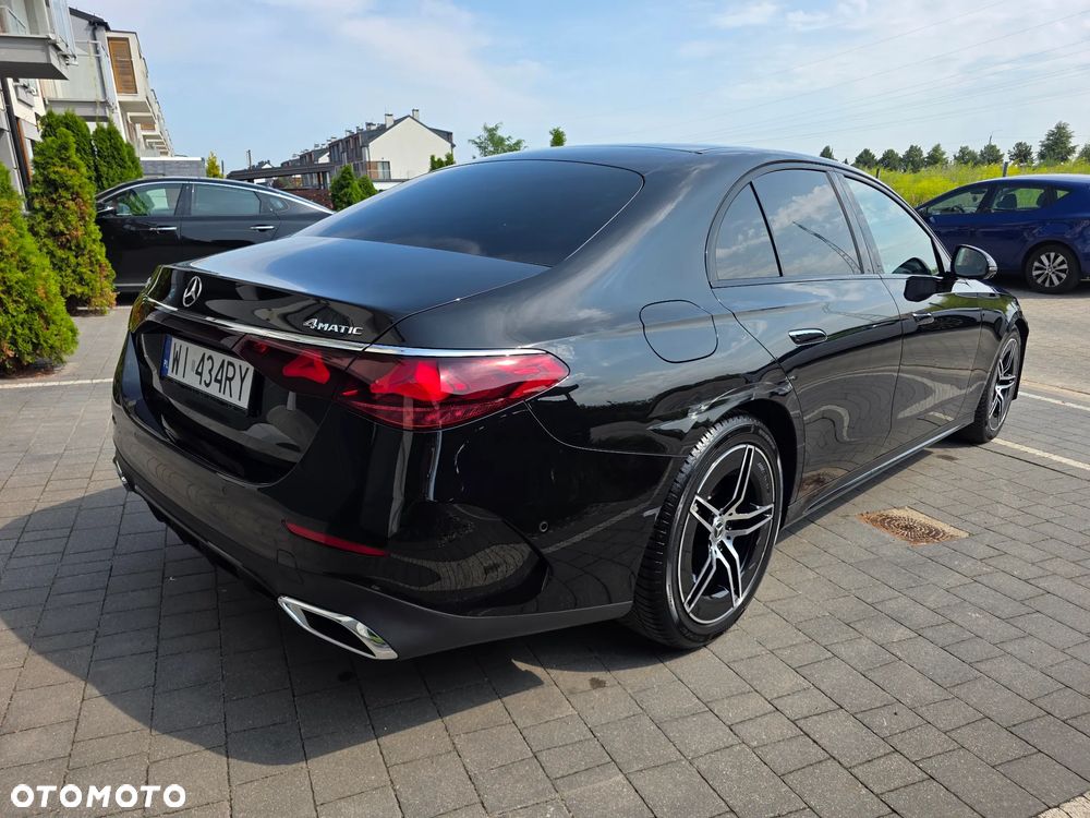 Mercedes-Benz Klasa E 220 d mHEV 4-Matic AMG 9G-Tronic - 11