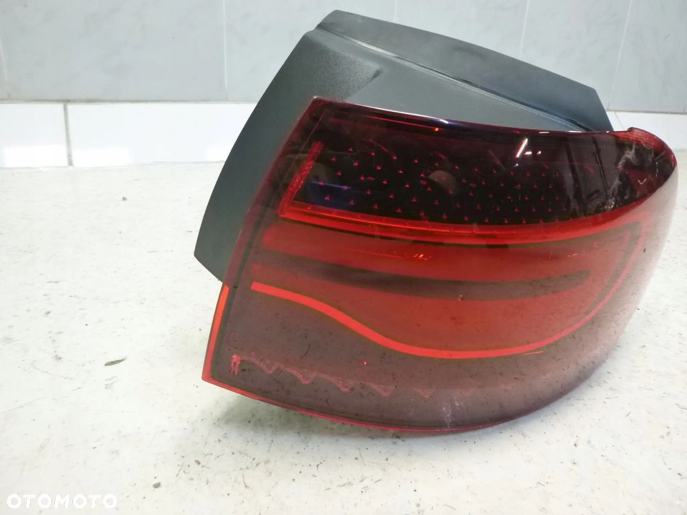 MERCEDES KLASA B 247 W247 LIFT LAMPA PRAWA LEWA TYŁ TYLNA ORYGINAŁ - 4