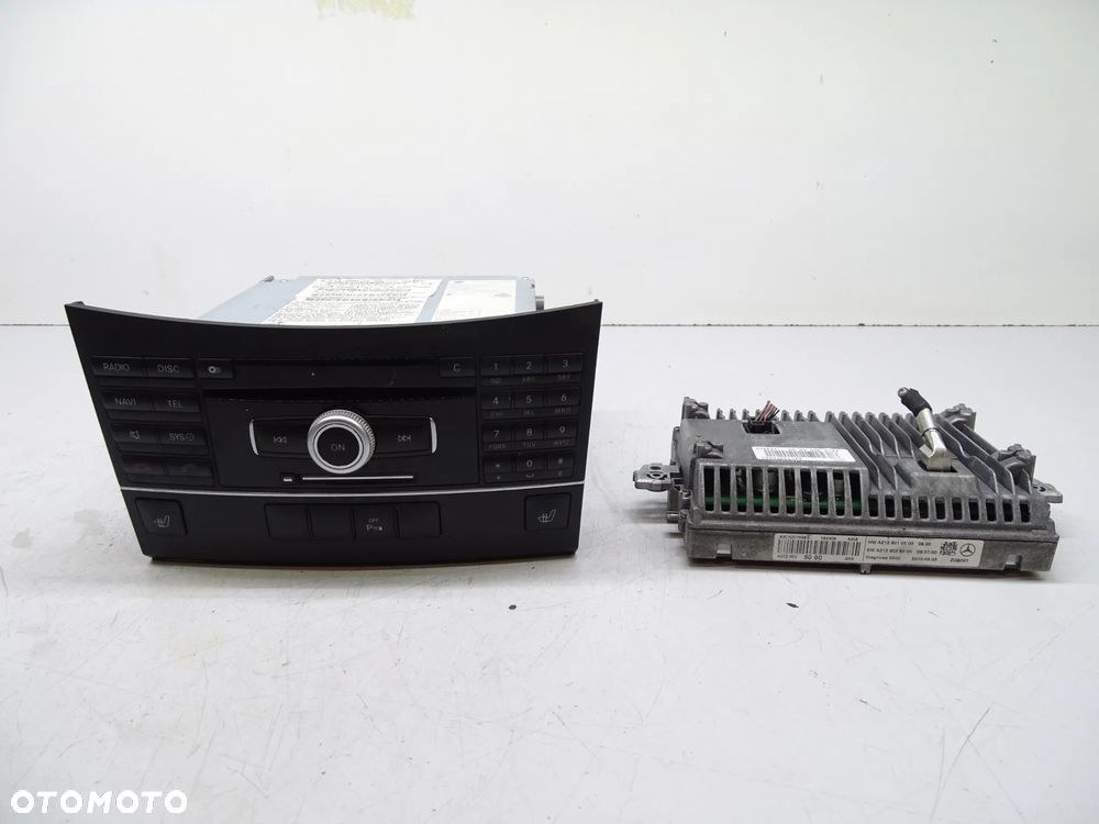 E KLASA W212 W207 Radio monitor A2129004208 - 4