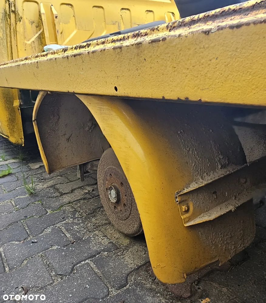 nadkola tył Volkswagen Transporter T4 - 3