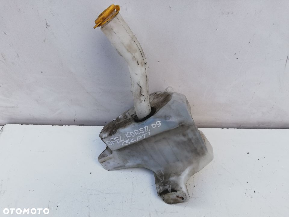 Zbiorniczek Zbiornik Spryskiwaczy Opel Corsa D