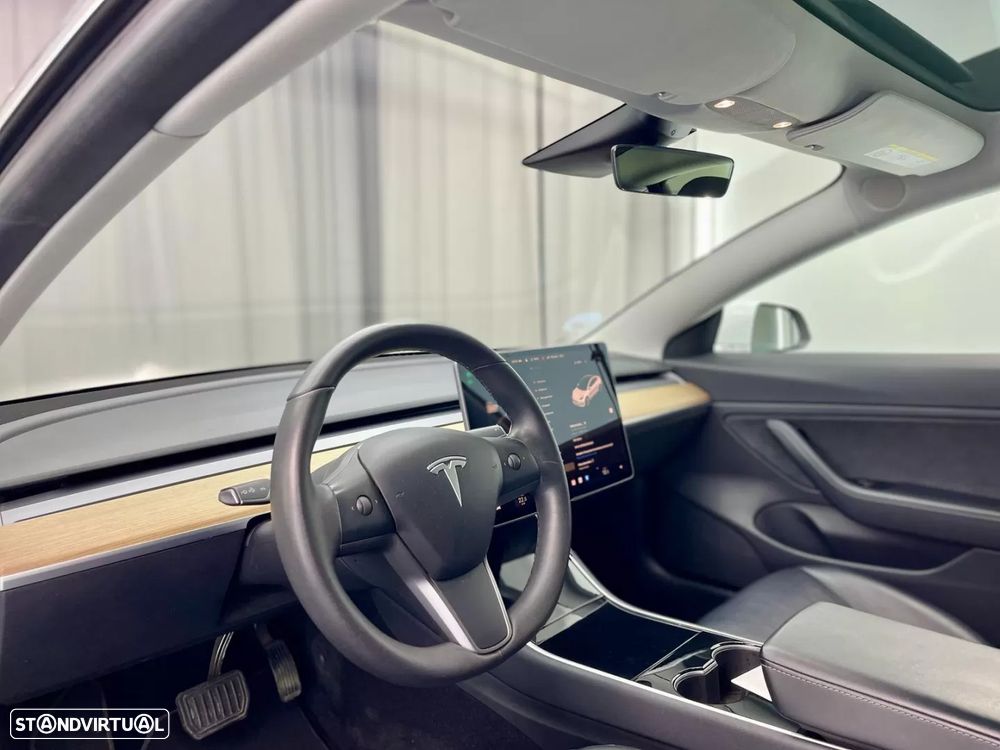 Tesla Model 3 Long-Range Dual Motor AWD - 14