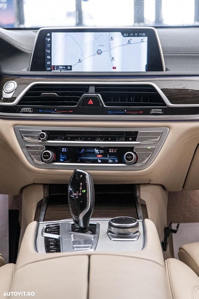 BMW Seria 7 740e iPerformance - 5