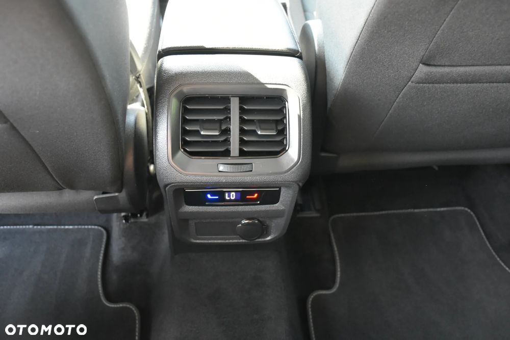 Volkswagen Tiguan 2.0 TDI SCR DSG Move - 12