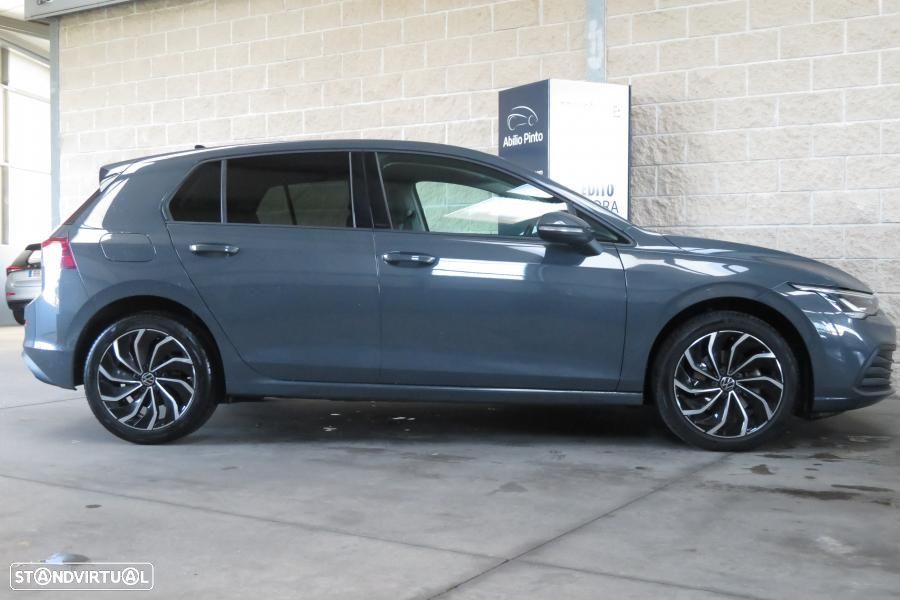 VW Golf 1.0 TSI Life - 31