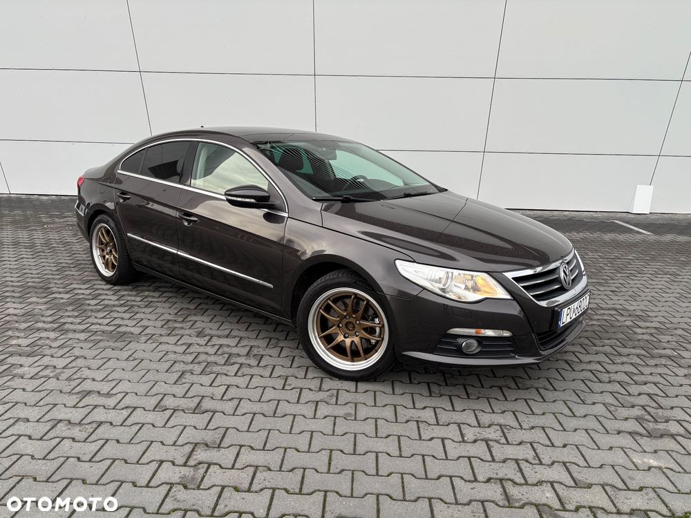 Volkswagen Passat CC - 2