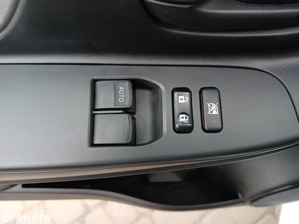 Toyota Yaris - 21