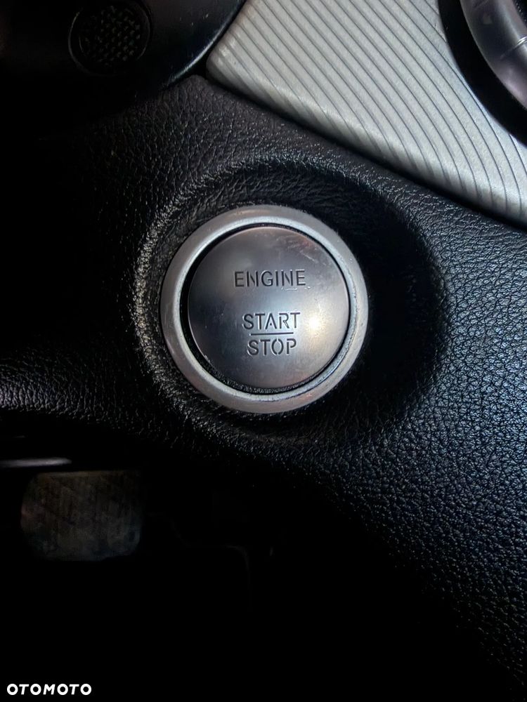 Mercedes-Benz CLA 250 4Matic 7G-DCT Sport - 15