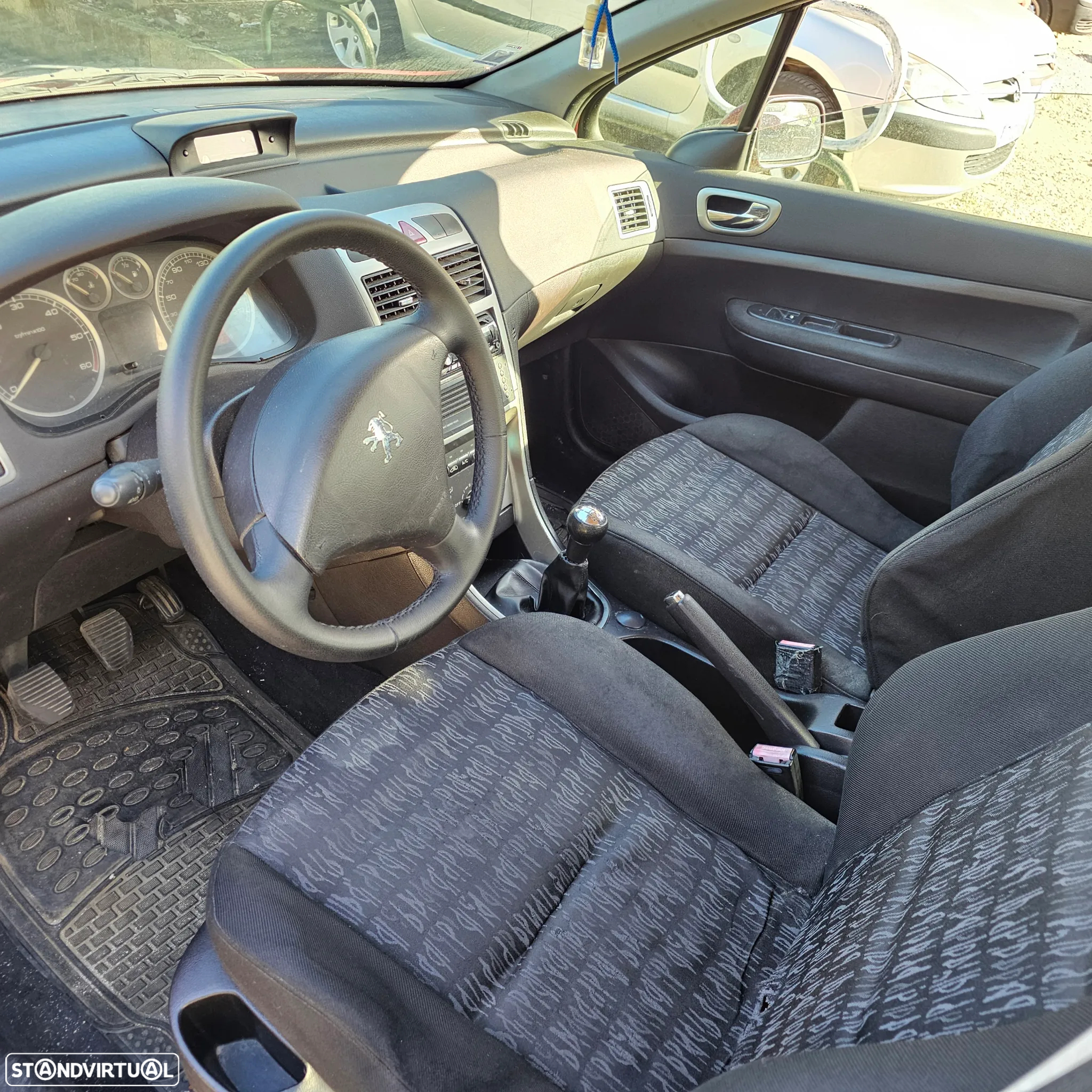 Peugeot 307 2.0 HDi XS - 16