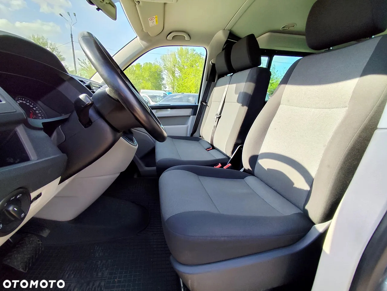 Volkswagen Transporter TDI Lang DSG 4MOTION Plus - 7