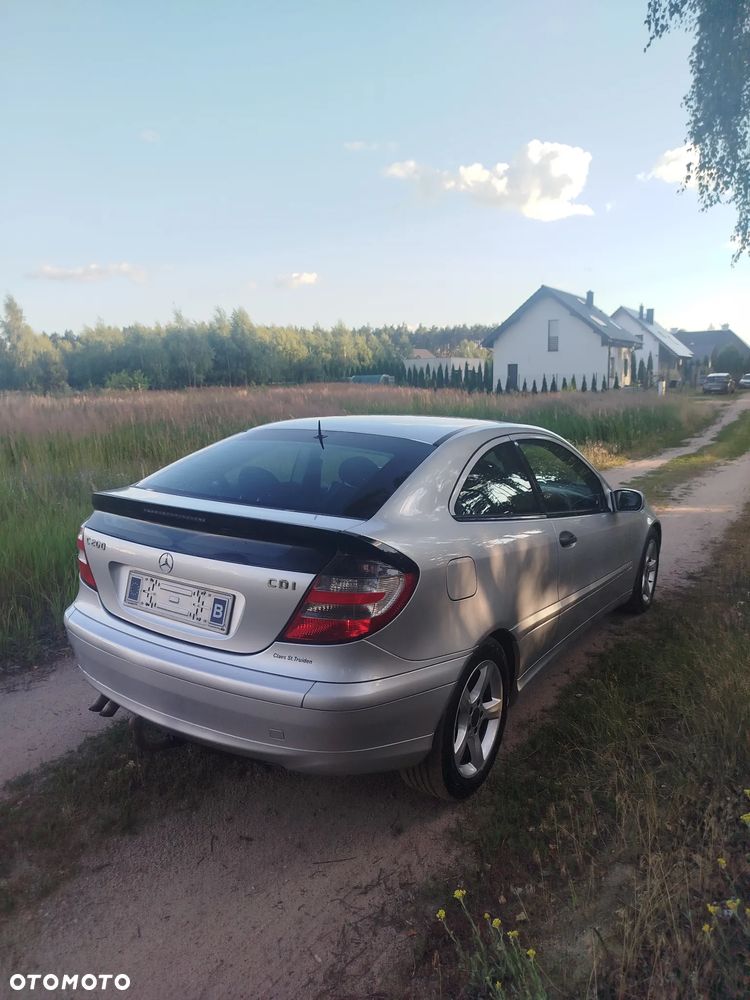 Mercedes-Benz Klasa C 200 CDI Sportcoupe - 6