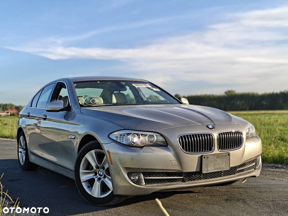 BMW Seria 5 528i Sport-Aut - 17