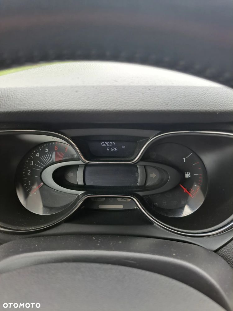 Renault Captur 0.9 Energy TCe Helly Hansen - 15