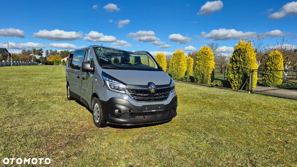 Renault Trafic Grand 2.0 dCi EDC - 9