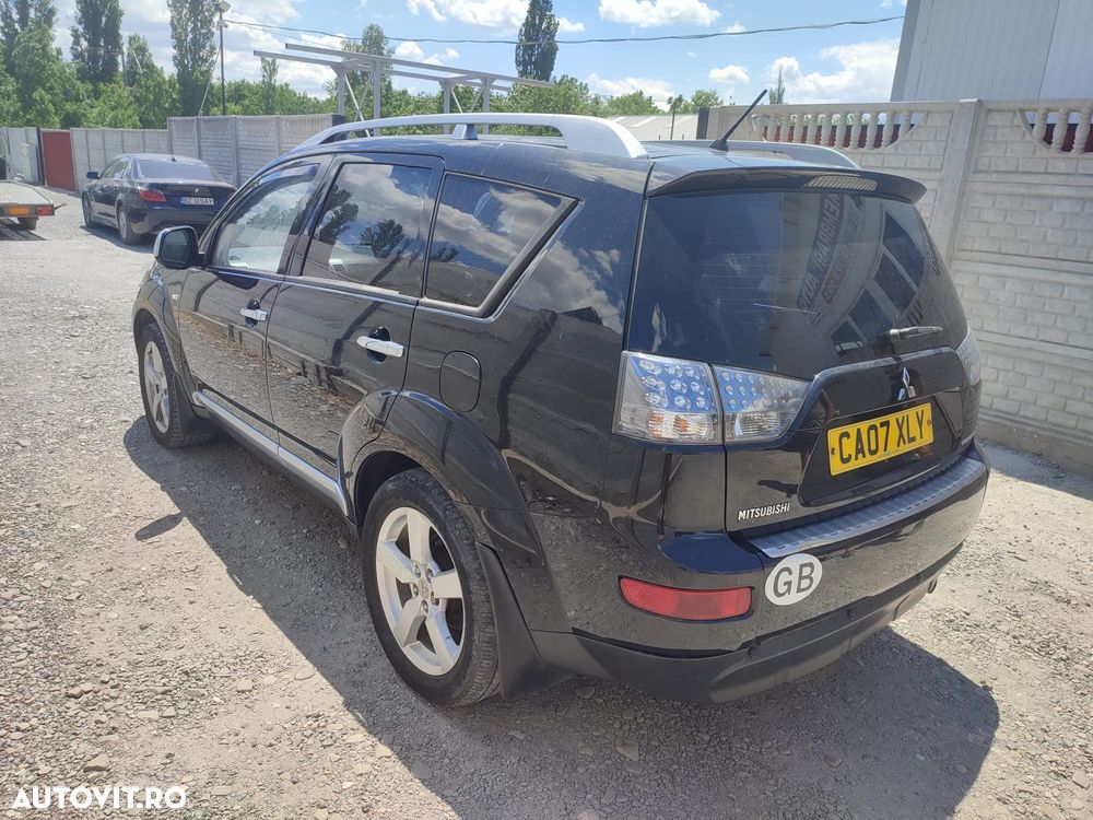 Usa fata stanga/Usa spate stanga/Usa fata dreapta/Usa spate dreapta  Mitsubishi Outlander 2 - 1