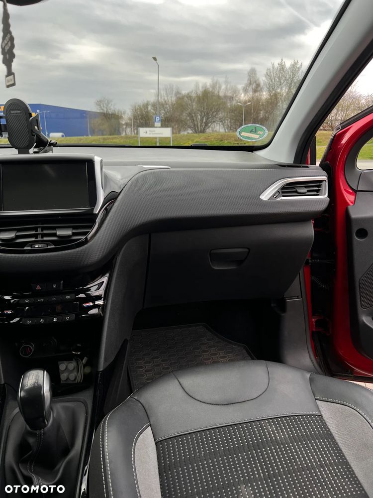 Peugeot 2008 PureTech 110 Stop&Start Allure - 6