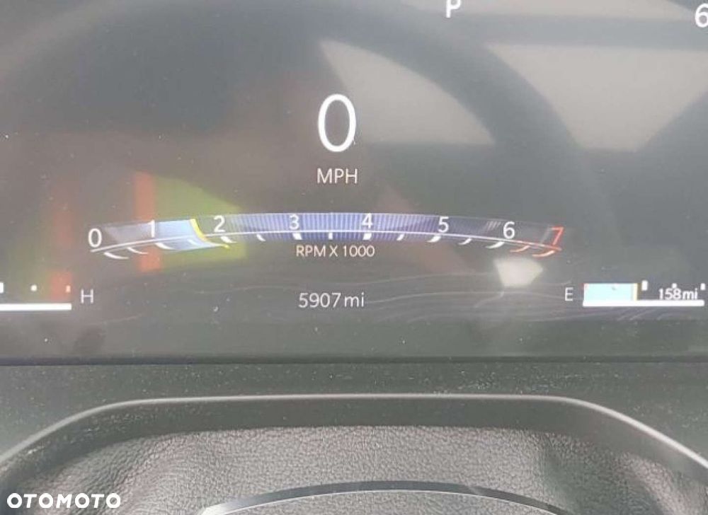 Jeep Grand Cherokee - 13