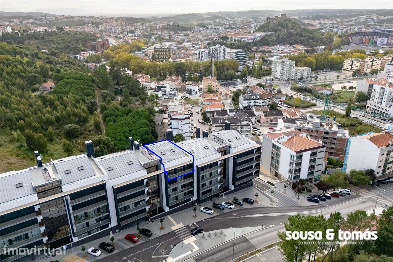 Apartamento T3 DUPLEX Venda em Marrazes e Barosa,Leiria - Grande imagem: 2/60