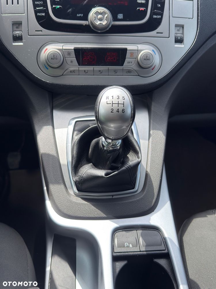 Ford Kuga 2.0 TDCi 4WD Titanium - 20