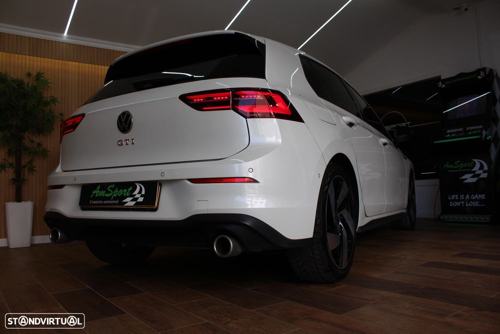 VW Golf 2.0 TSI GTI DSG - 23