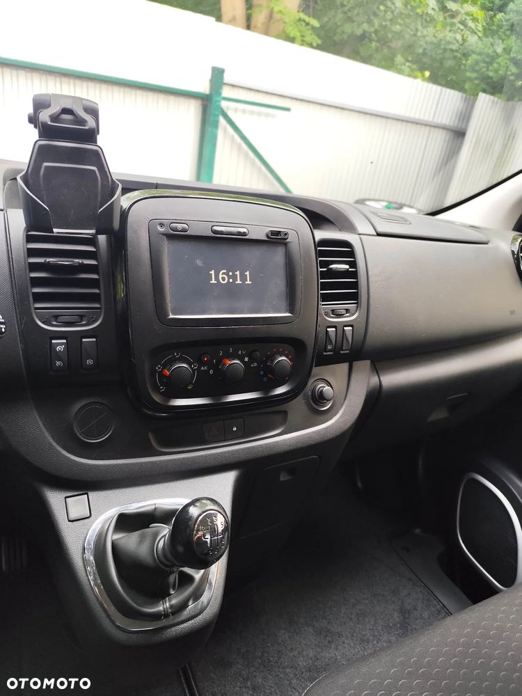 Opel Vivaro - 6