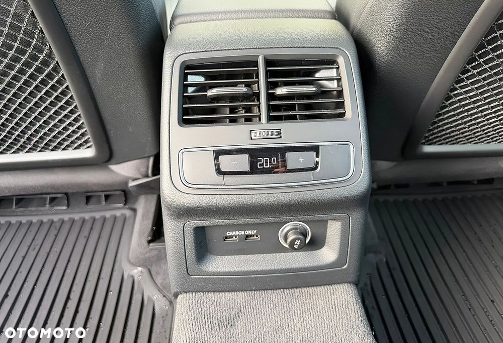Audi A4 Limousine 2.0 TFSI quattro S tronic design - 18
