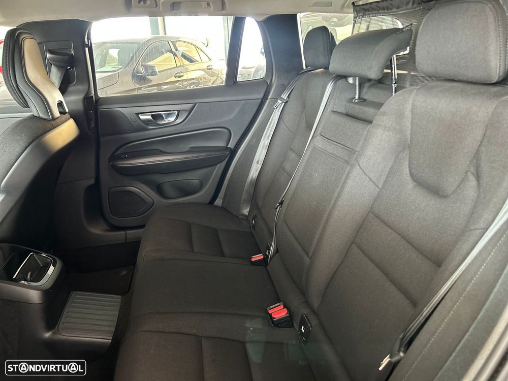 Volvo V60 2.0 T6 AWD TE Inscription - 12