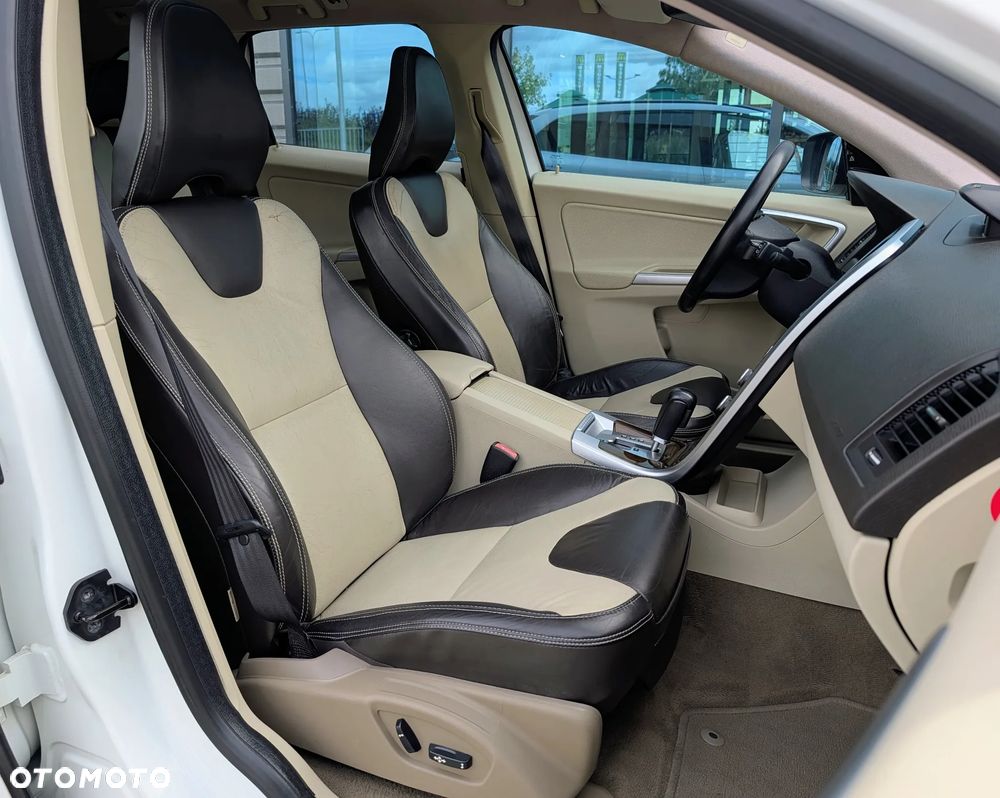Volvo XC 60 T6 AWD Summum - 15