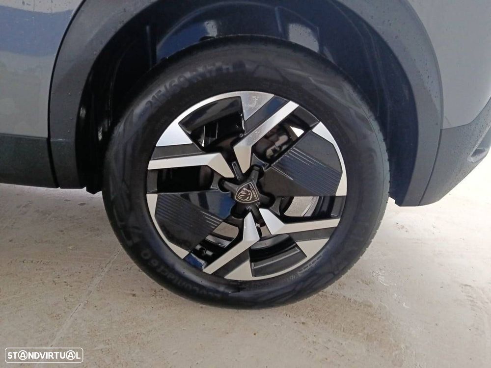 Peugeot 2008 1.2 Hybrid Allure e-DCS6 - 11