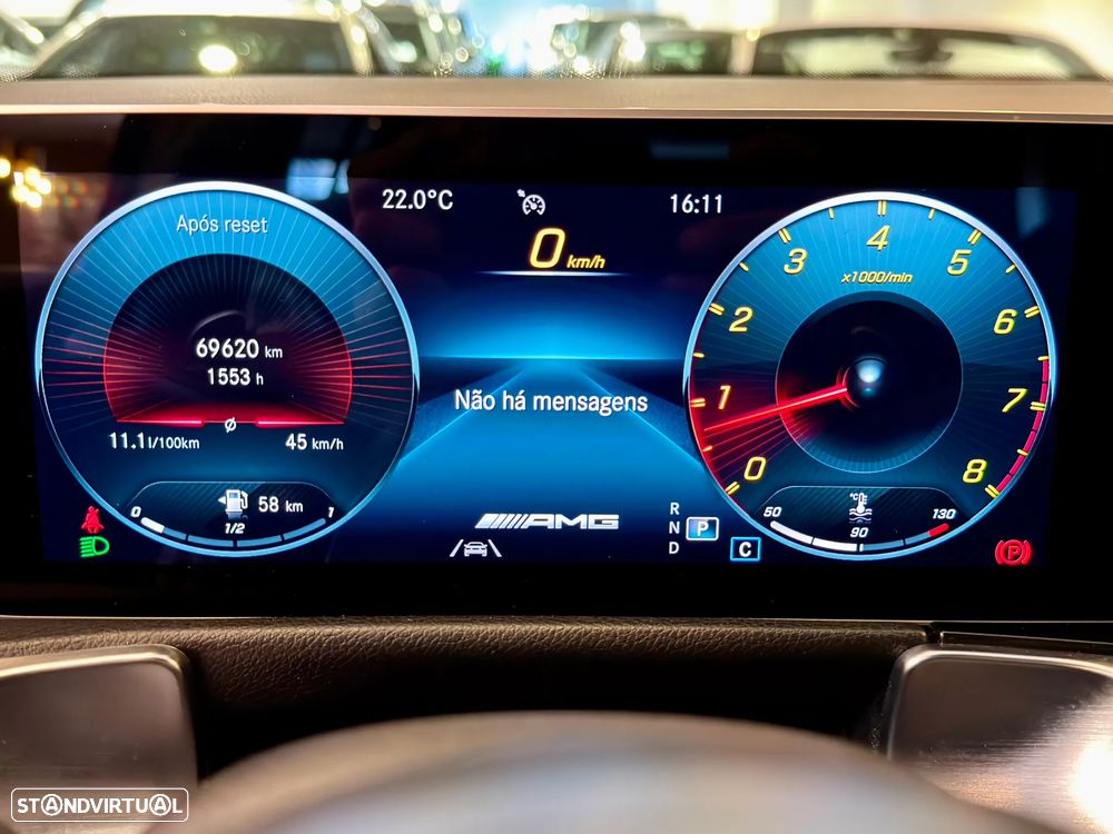 Mercedes-Benz GLB 35 AMG 4Matic - 8