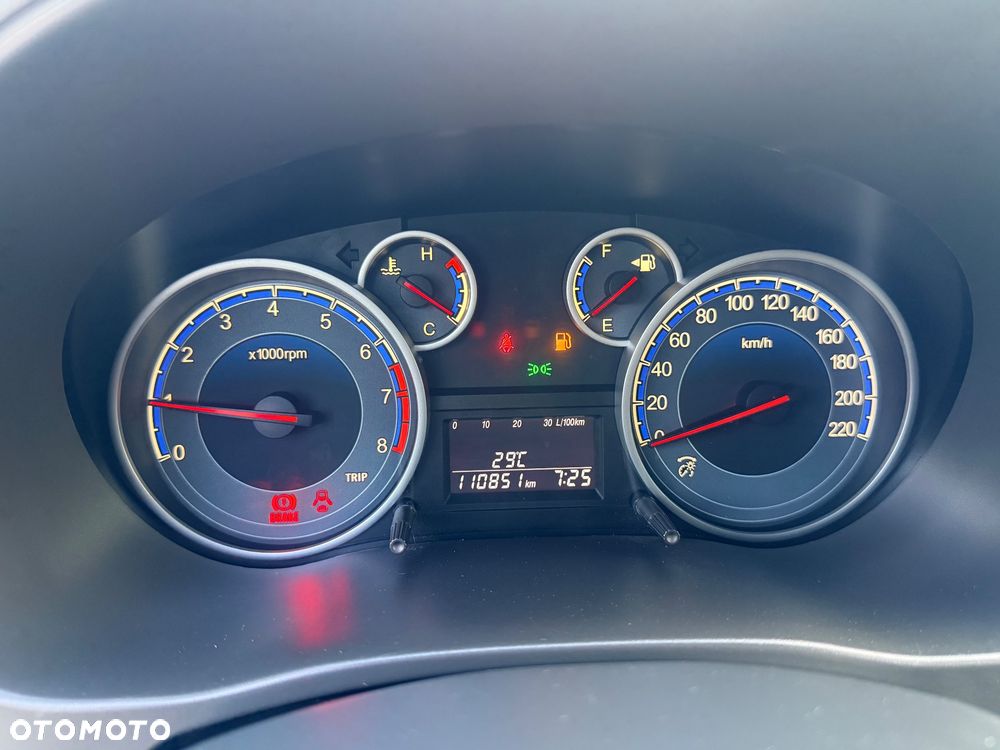 Suzuki SX4 1.6 VVT 4x4 Style - 13
