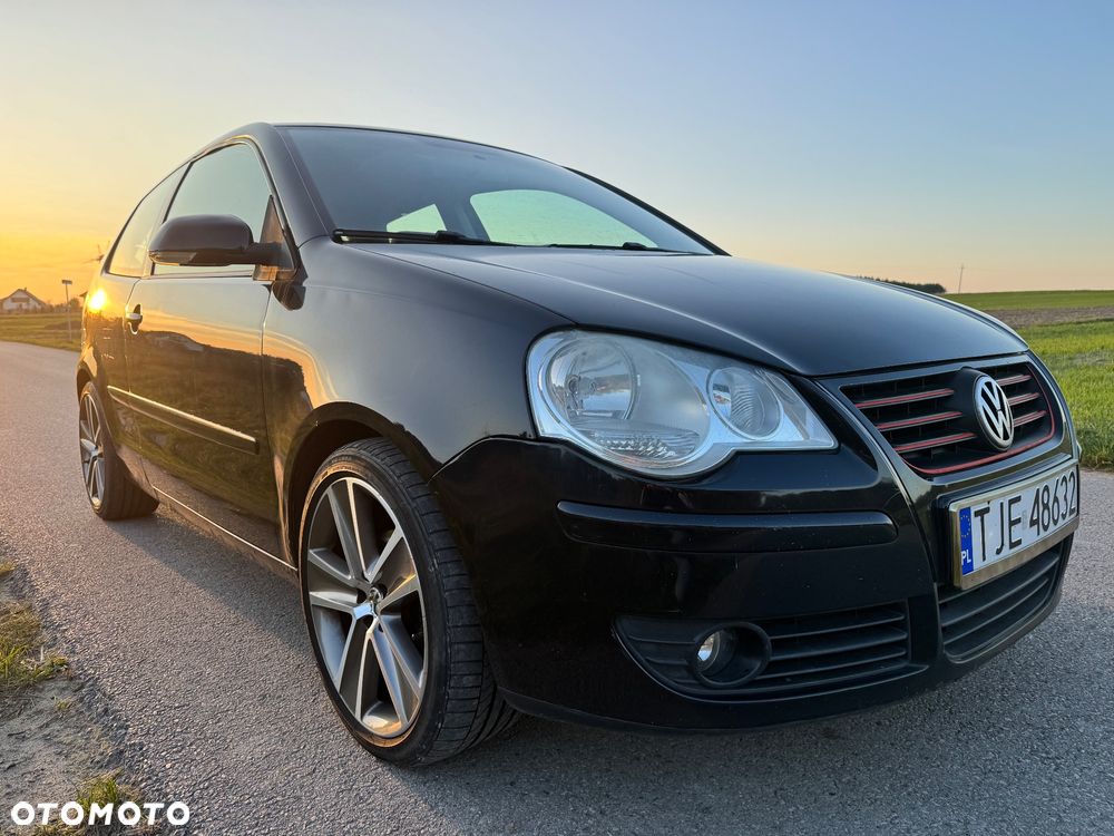 Volkswagen Polo - 1