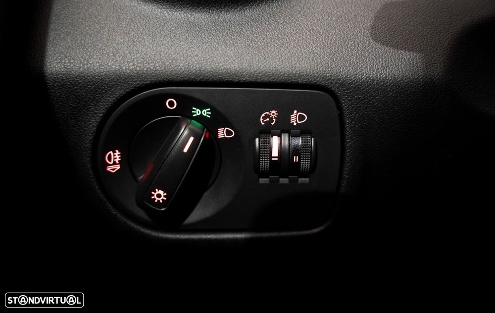 Audi A1 Sportback 1.0 TFSI Design - 9