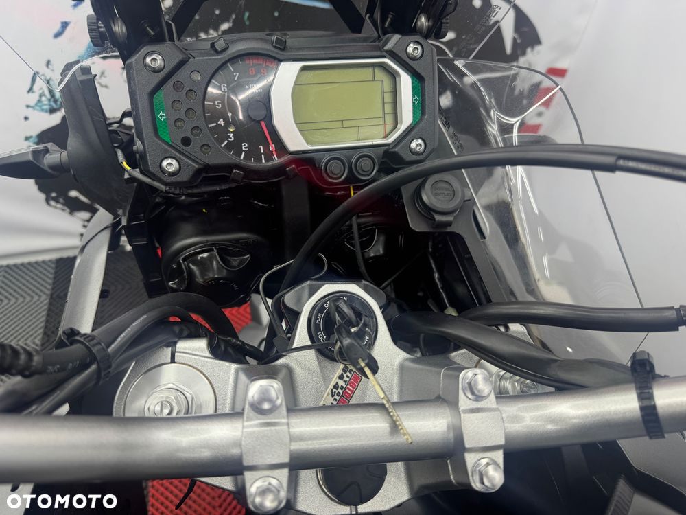 Yamaha Super Tenere - 24