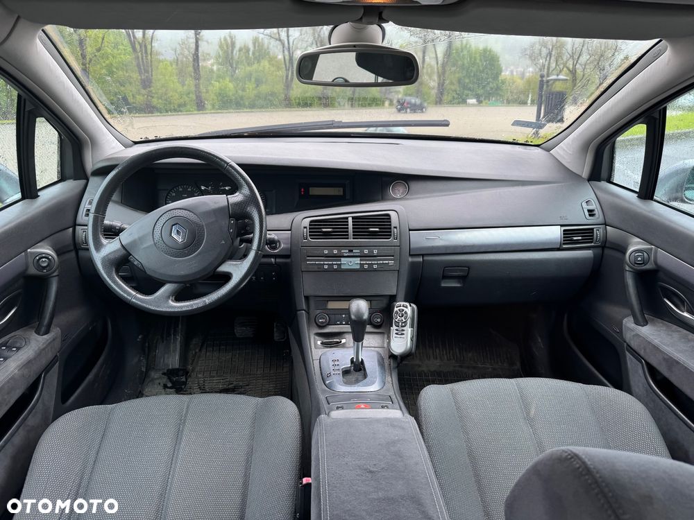 Renault Vel Satis 3.5 V6 Initiale - 9