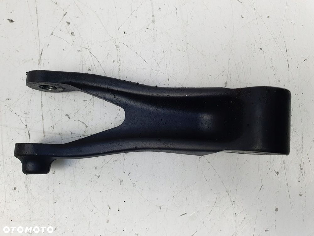 MOCOWANIE SILNIKA ŁAPA KTM Duke 790 18-24 wspornik 64103013000 - 6