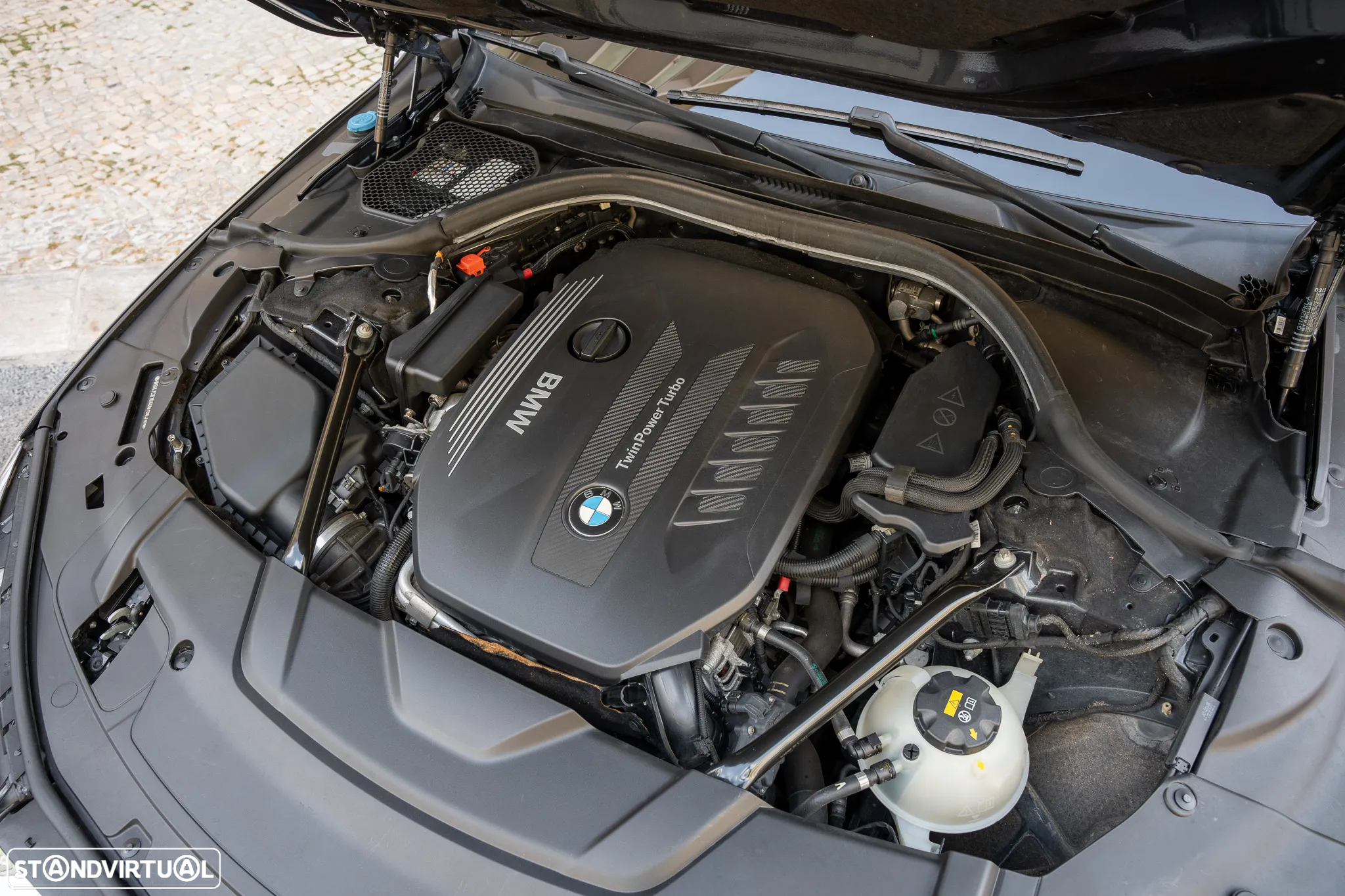 BMW 740 d xDrive Pack M - 4