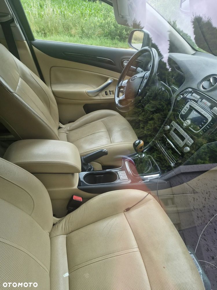 Ford Mondeo 2.2 TDCi Ghia - 3