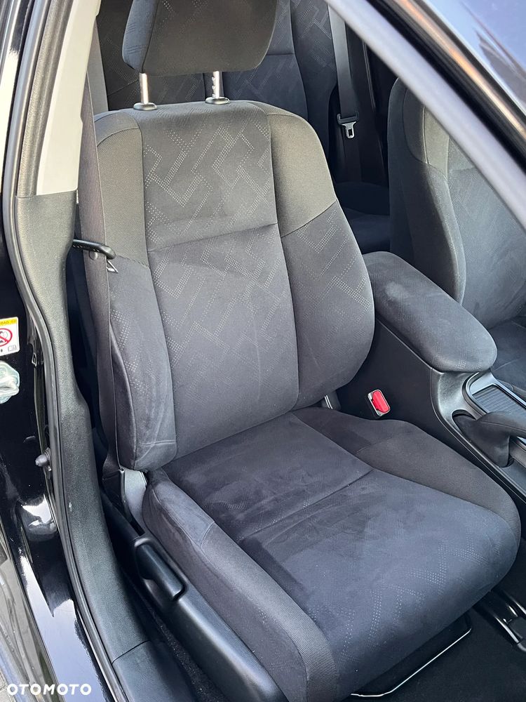 Honda Civic 1.4 i-VTEC Comfort - 19