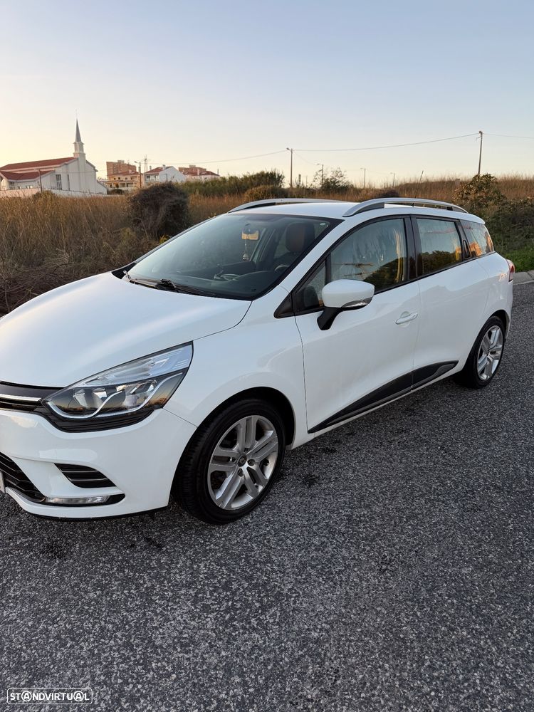 Renault Clio Sport Tourer Energy dCi 90 Start & Stop Experience - 6