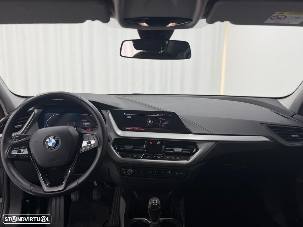 BMW 116 i Advantage - 8